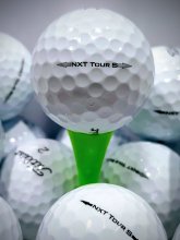 Titleist NXT TOUR S golfbollar